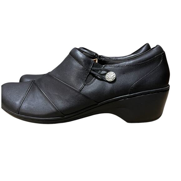 Clarks Women's Black Leather Channing Ann Comfort Slip-On Loafer Size 10 NEW - Picture 9 of 11